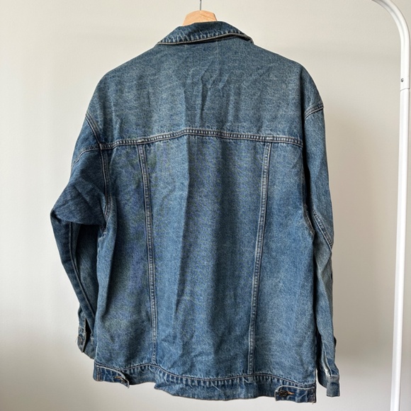 Oversized Denim Jacket - Picture 4 of 4